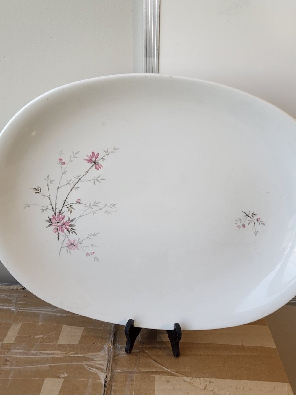 SNOWHITE 2 A JOHNSON BROTHERS LARGE PLATTER MADE IN ENGLAND